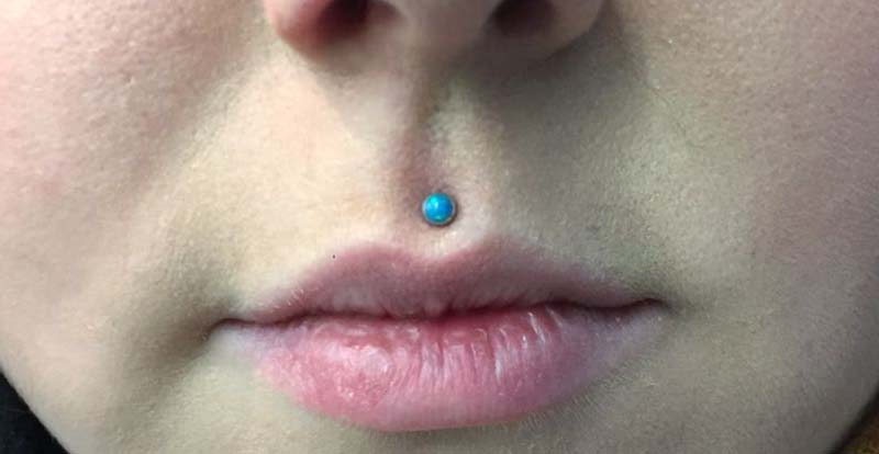 Super Lip piercing and How To get Rid of infected lip piercing MD-97