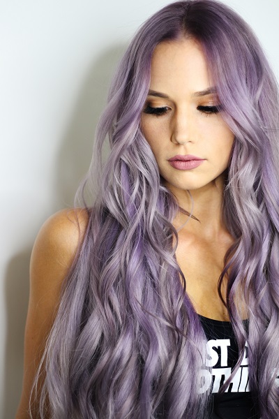 girl is purple hair color
