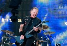 James Hetfield enters rehab