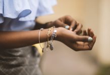 rules for wearing jewelry