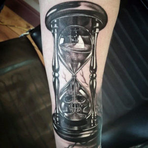 images Realistic Broken Hourglass Drawing best hourglass tattoo designs