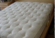 How to clean a mattress?