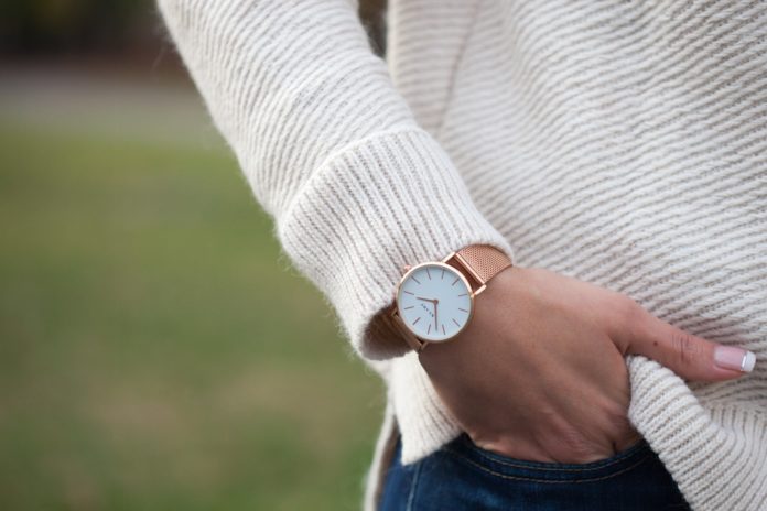 Guide to buy women's watch
