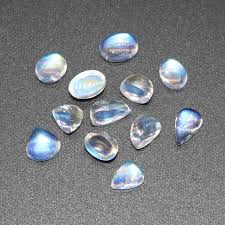 Moonstone properties