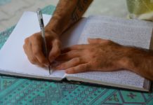 How to write essay