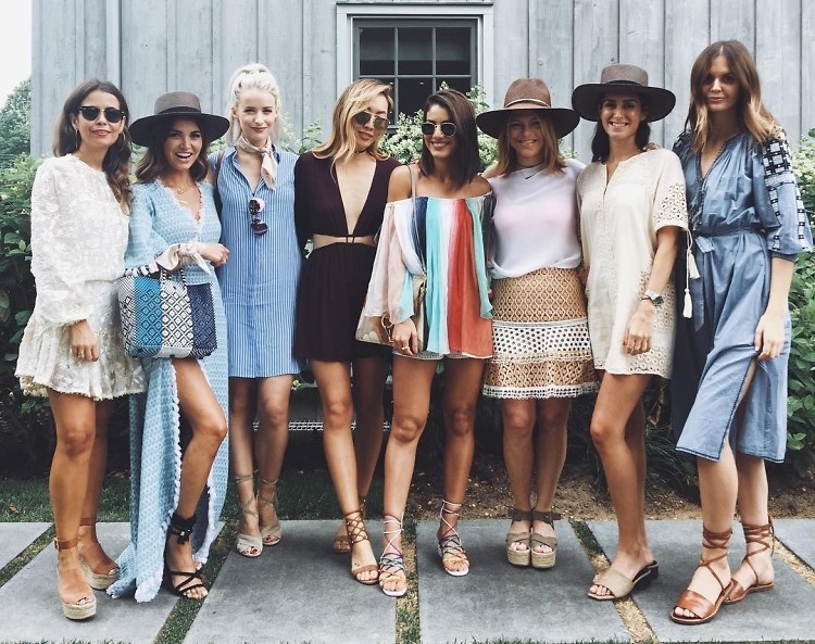 What to Wear to the Hamptons? A Best Fashion