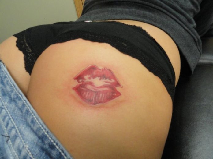 butt tattoo