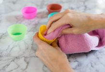 tips to clean silicone