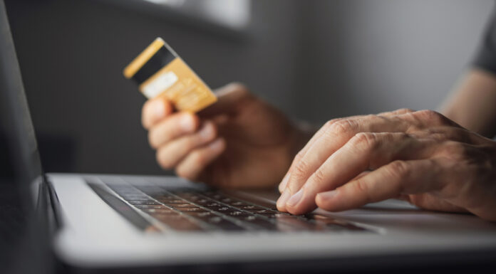 credit cards have routing numbers