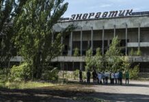 WHAT HAPPENED AT CHERNOBYL