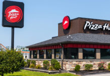 IS PIZZA HUT OPEN ON LABOUR DAY