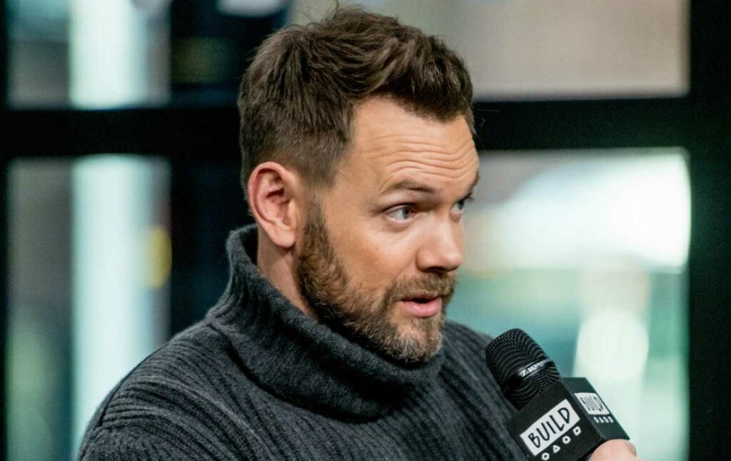 Joel McHale 