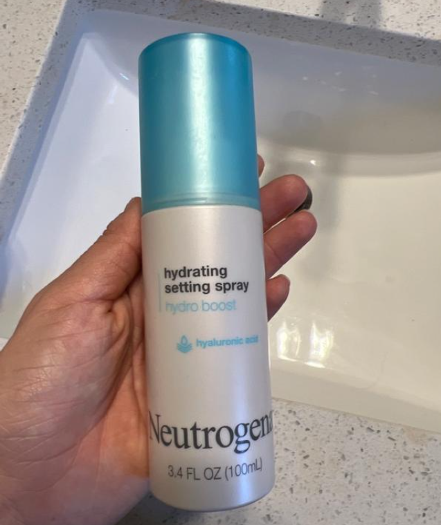 Neutrogena Hydro Boost Glow Setting Spray
