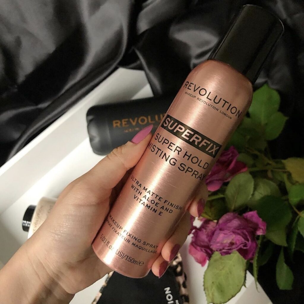Makeup Revolution Superfix Misting Spray